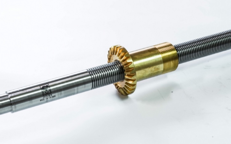 Vít me chìm Trapezoidal